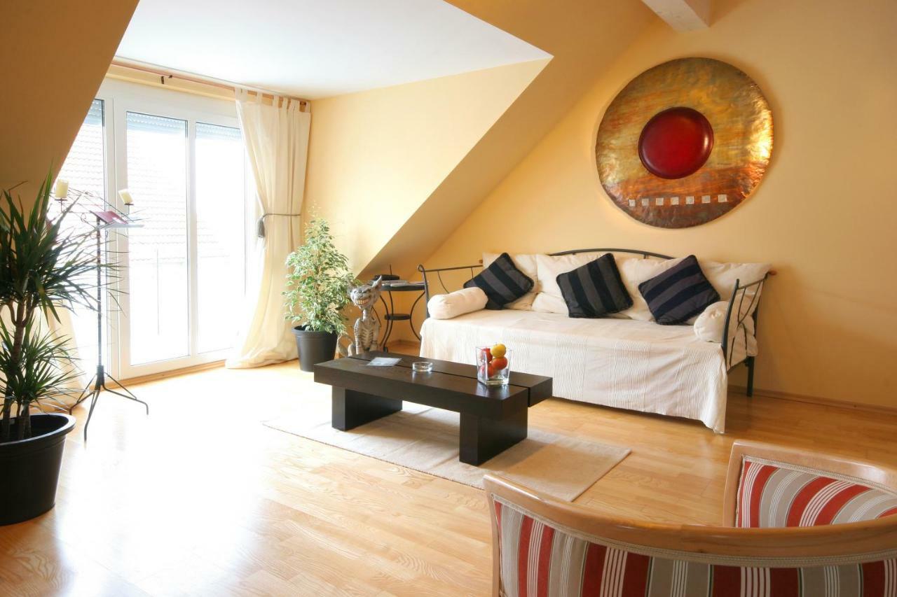Regentpark Hotel Munich Airport Халбергмос Екстериор снимка
